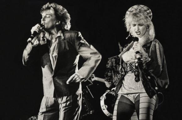 Rod Stewart & Cyndi Lauper at Hollywood Bowl